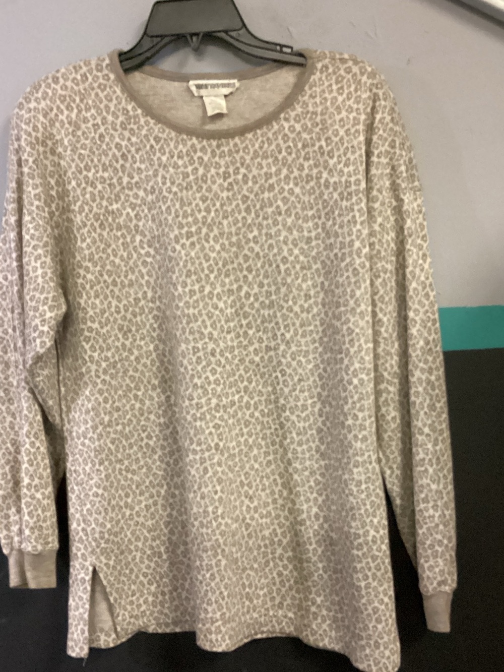 Cathy Daniels Beige Leopard Print Scoop Neck Long Sleeve Top